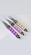 Load image into Gallery viewer, Animal Print MAMA Keychain